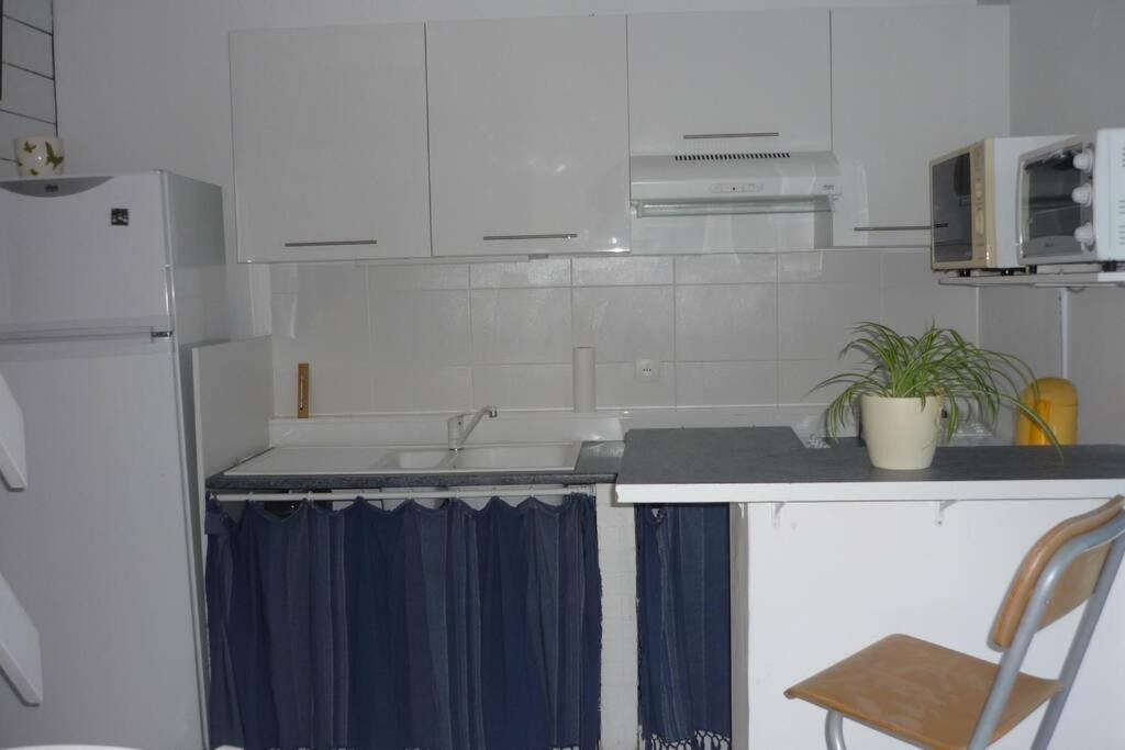 T1 Bis Duplex A 2 Pas De La Plage A Larmor-Plage Apartment Bagian luar foto